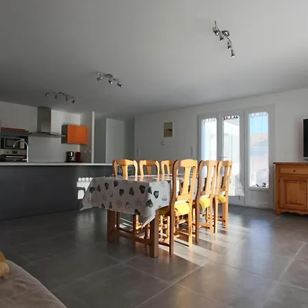 House With Garden On The Island Of Oleron Holiday home *